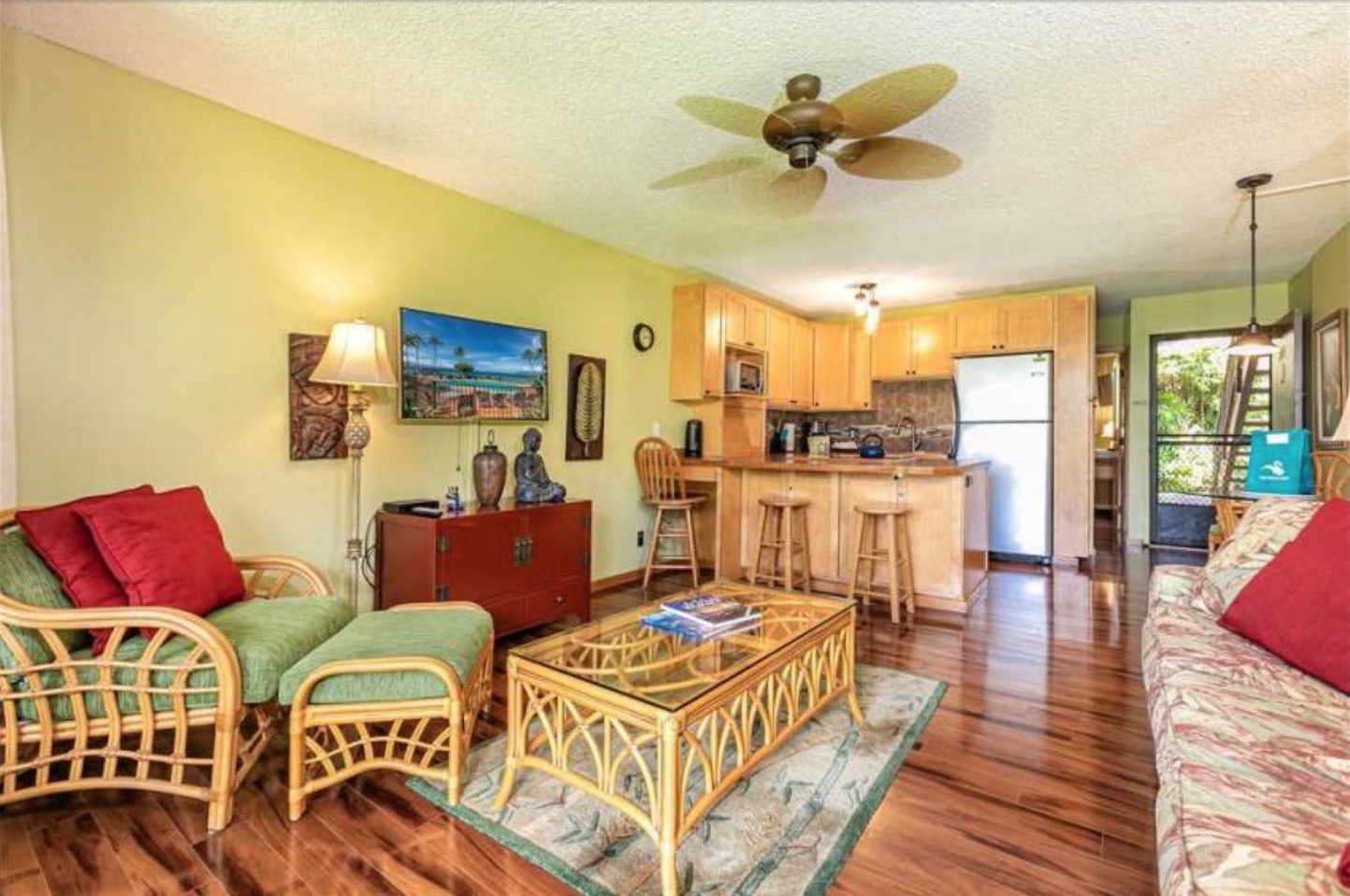 Polynesian Shores Resort, Maui